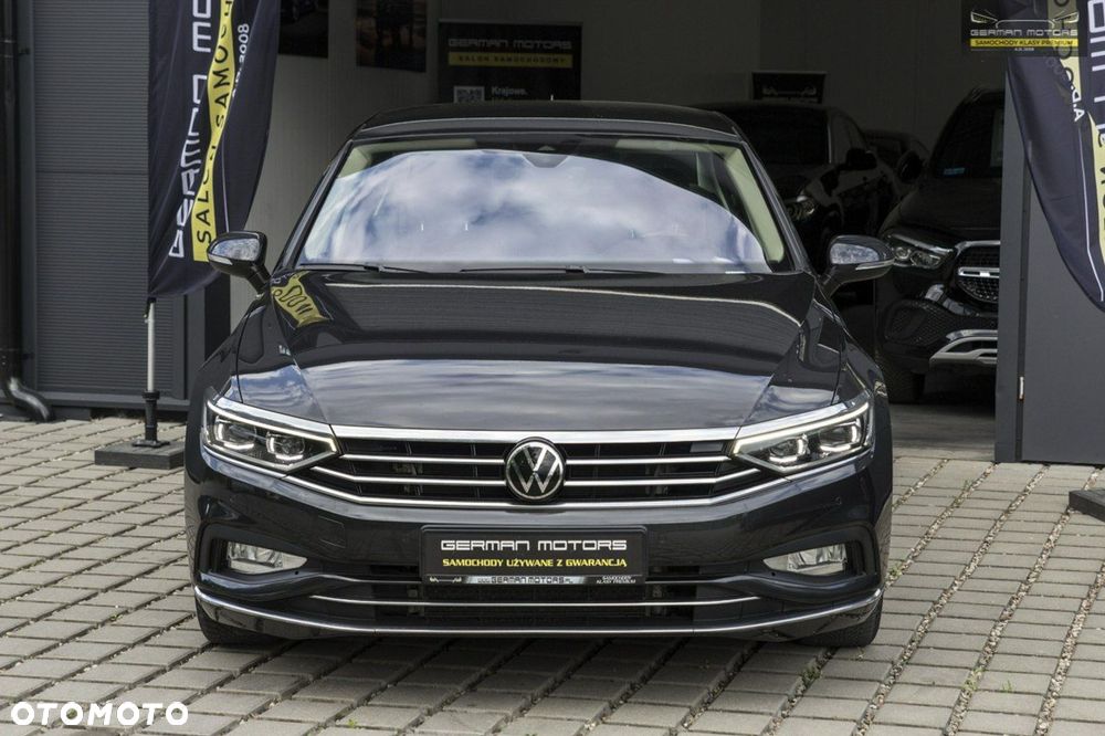 Volkswagen Passat - 9