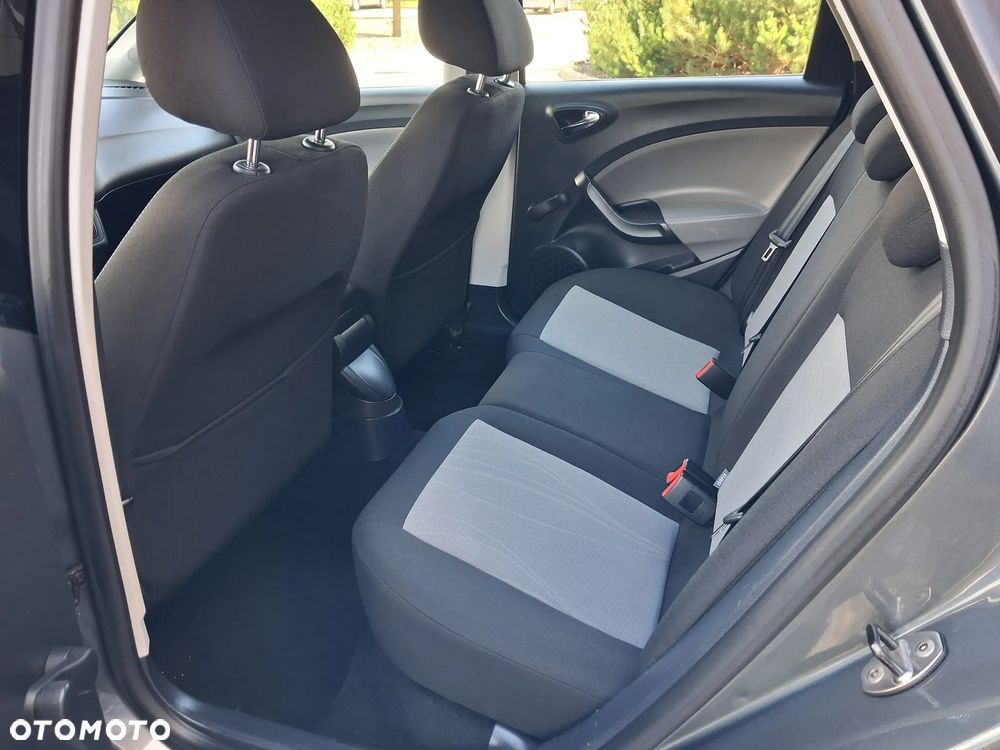 Seat Ibiza 1.4 16V Reference - 14