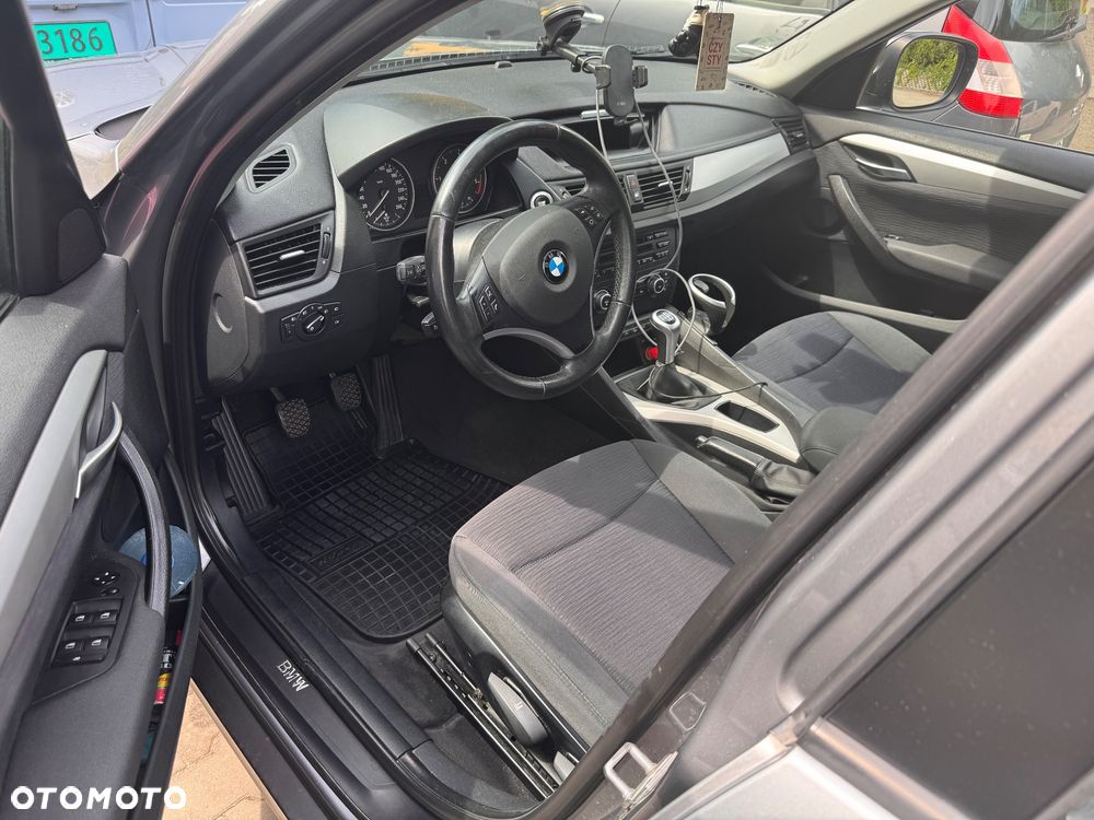 BMW X1 xDrive20d - 17