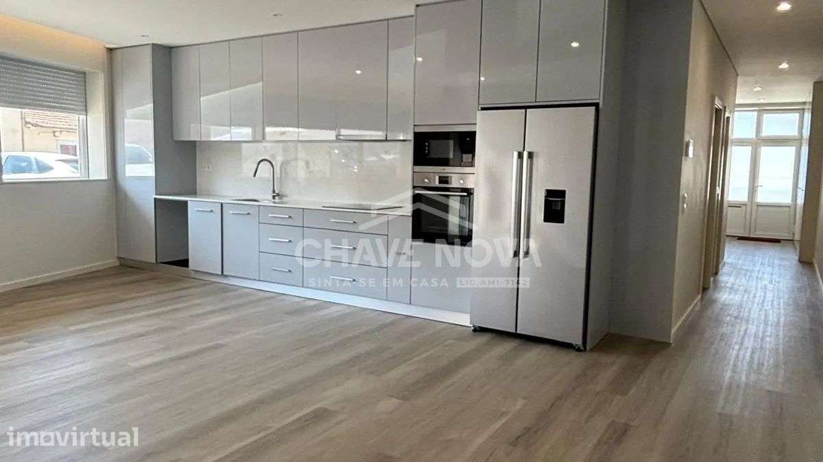 PS - T3 Moderno com Terraço - Gaia - Grande imagem: 2/13