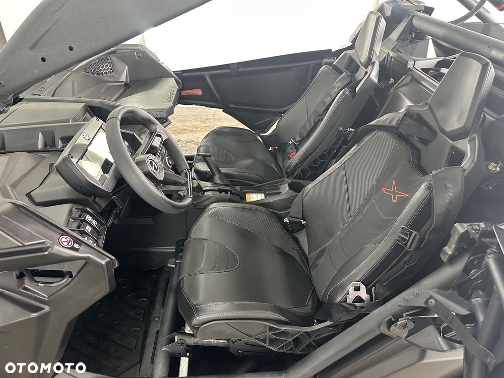 Can-Am Maverick - 15