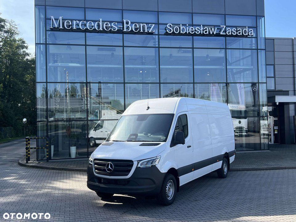 Mercedes-Benz Sprinter - 1