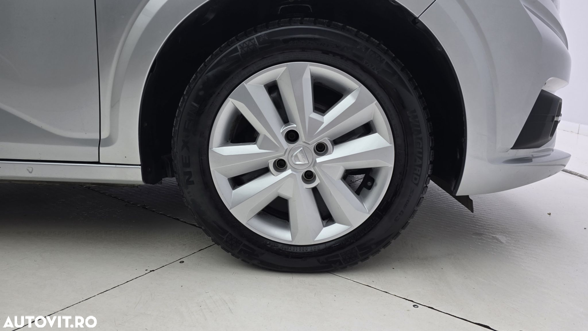 Dacia Logan TCe 90 MT5 Comfort - 23