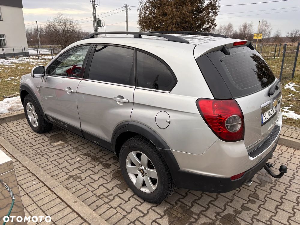 Chevrolet Captiva 2.4 LS 5os - 2