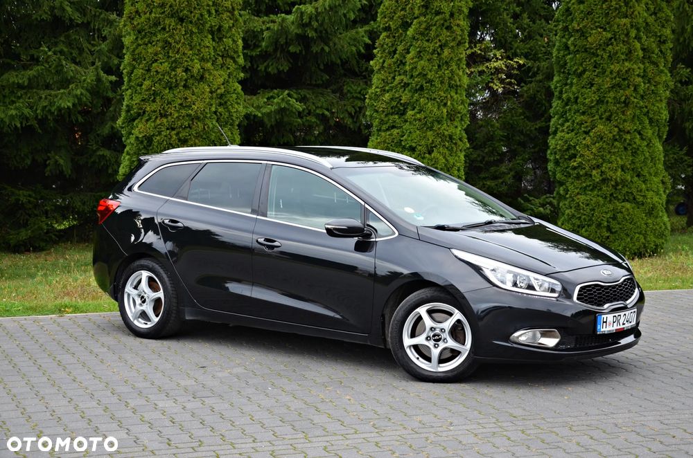 Kia Ceed 1.6 CRDi 128 Platinum Edition - 12