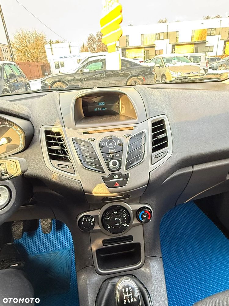 Ford Fiesta 1.25 Ambiente - 16