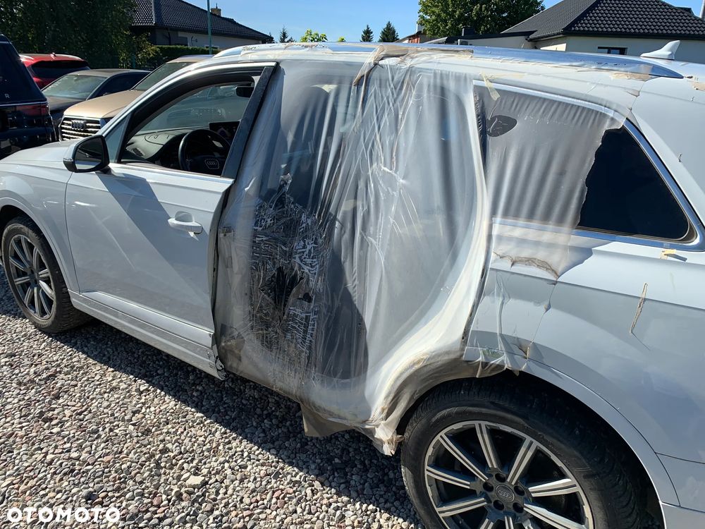 Audi Q7 - 6