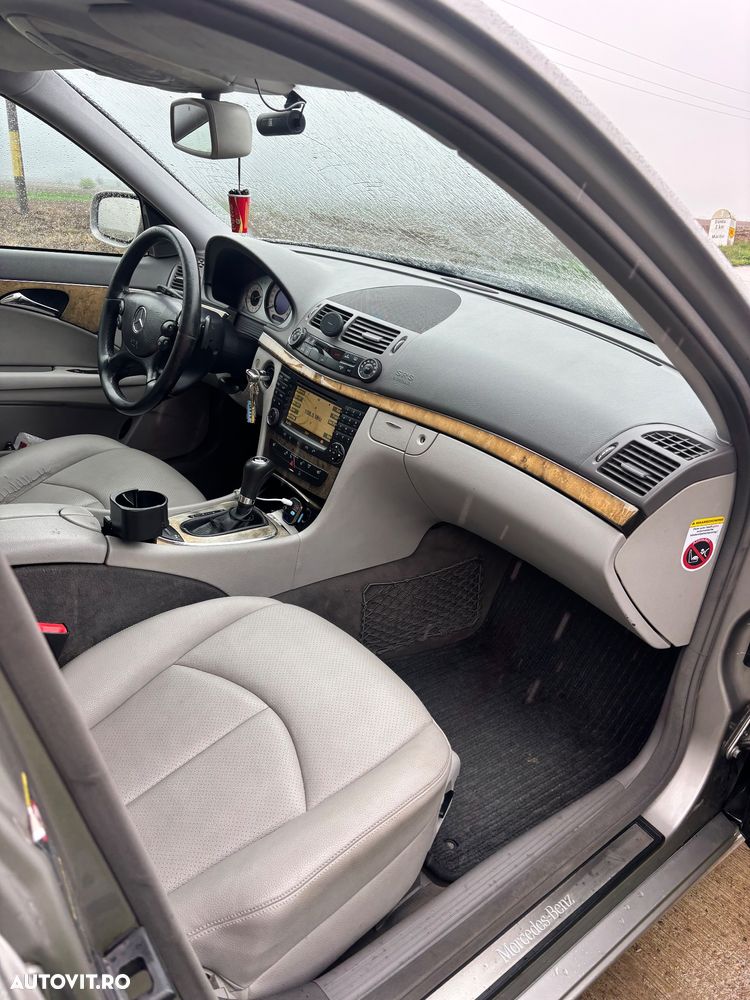 Mercedes-Benz E - 9