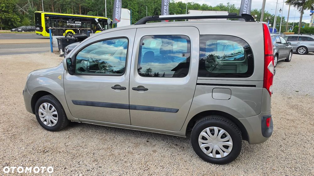 Renault Kangoo 1.6 16V Privilege - 11