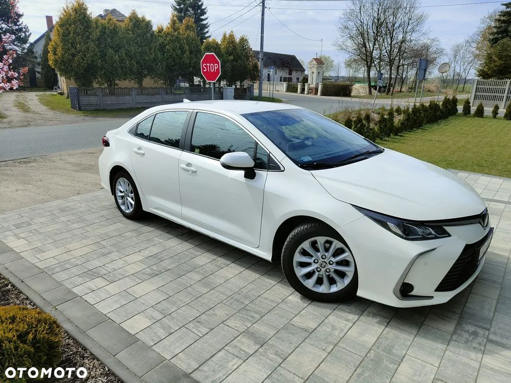 Toyota Corolla 1.8 Hybrid Comfort - 1