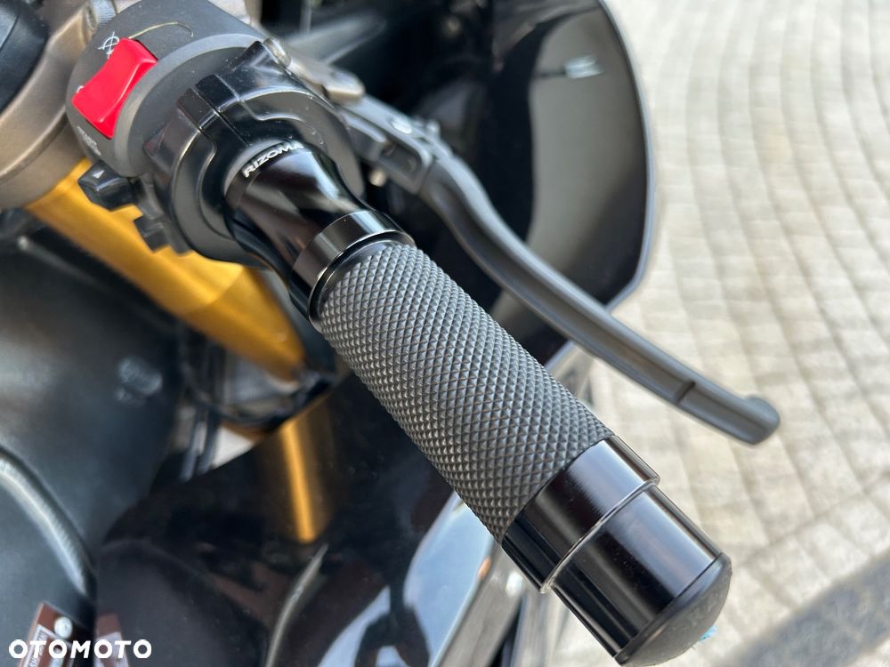 Kawasaki ZX - 7