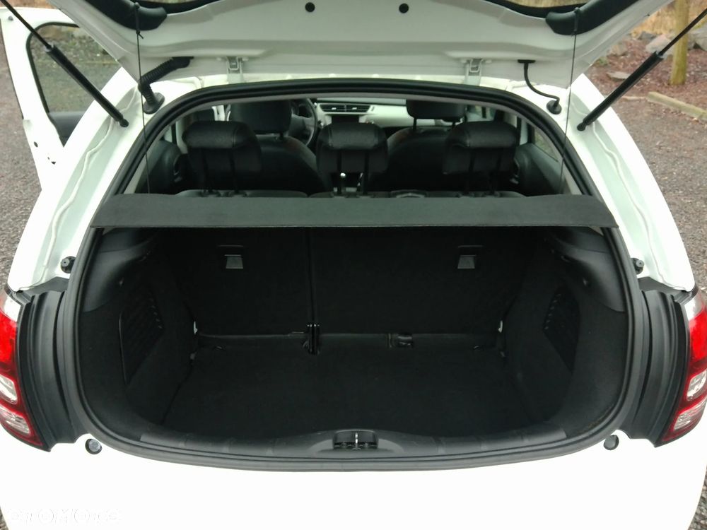 Citroën C3 1.0 VTi Attraction - 12