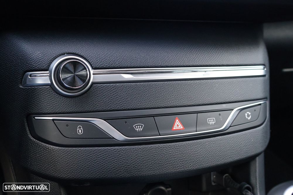 Peugeot 308 PureTech 110 Stop & Start Active Pack - 27