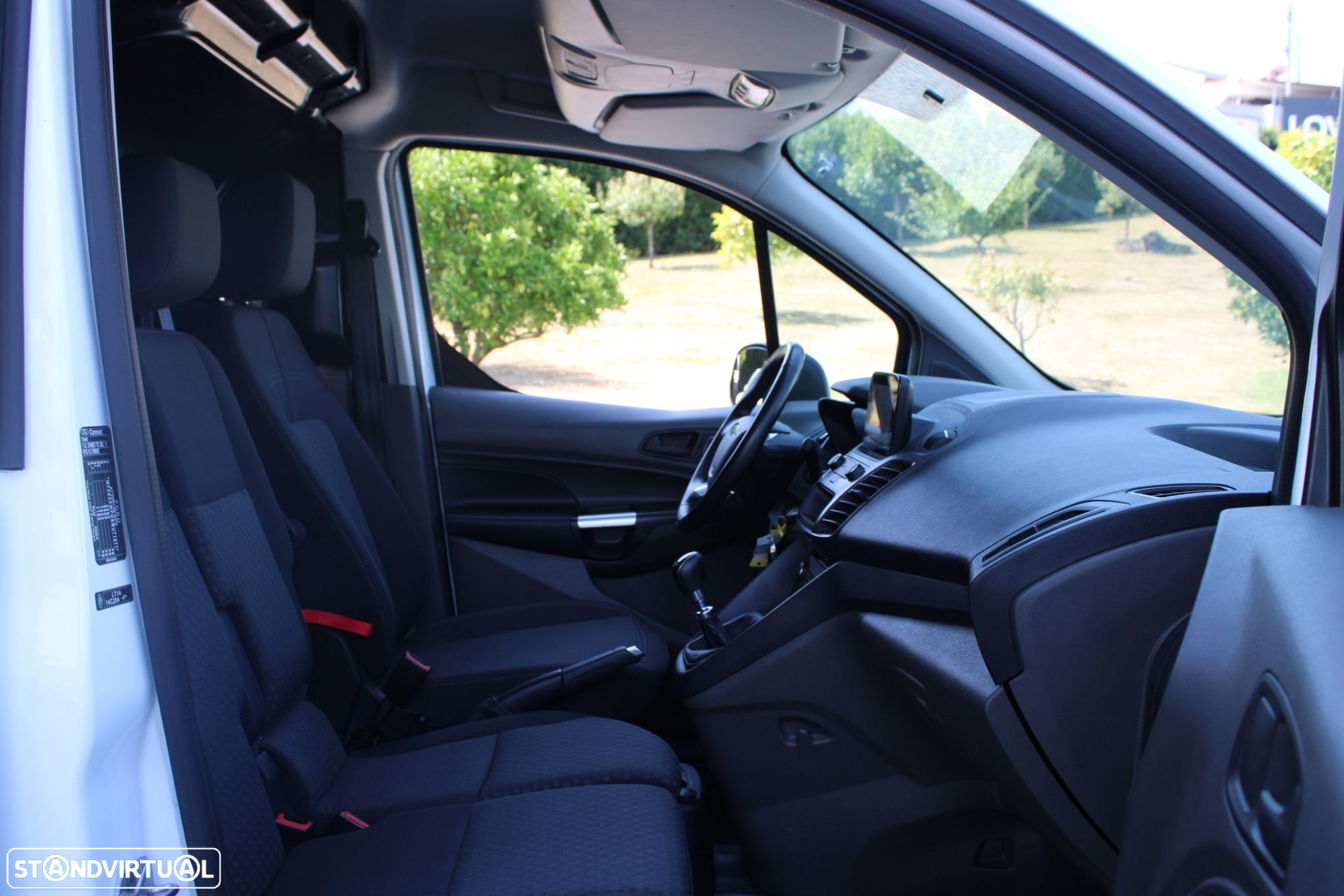 Ford Transit Connect 240 L2 Trend - 24