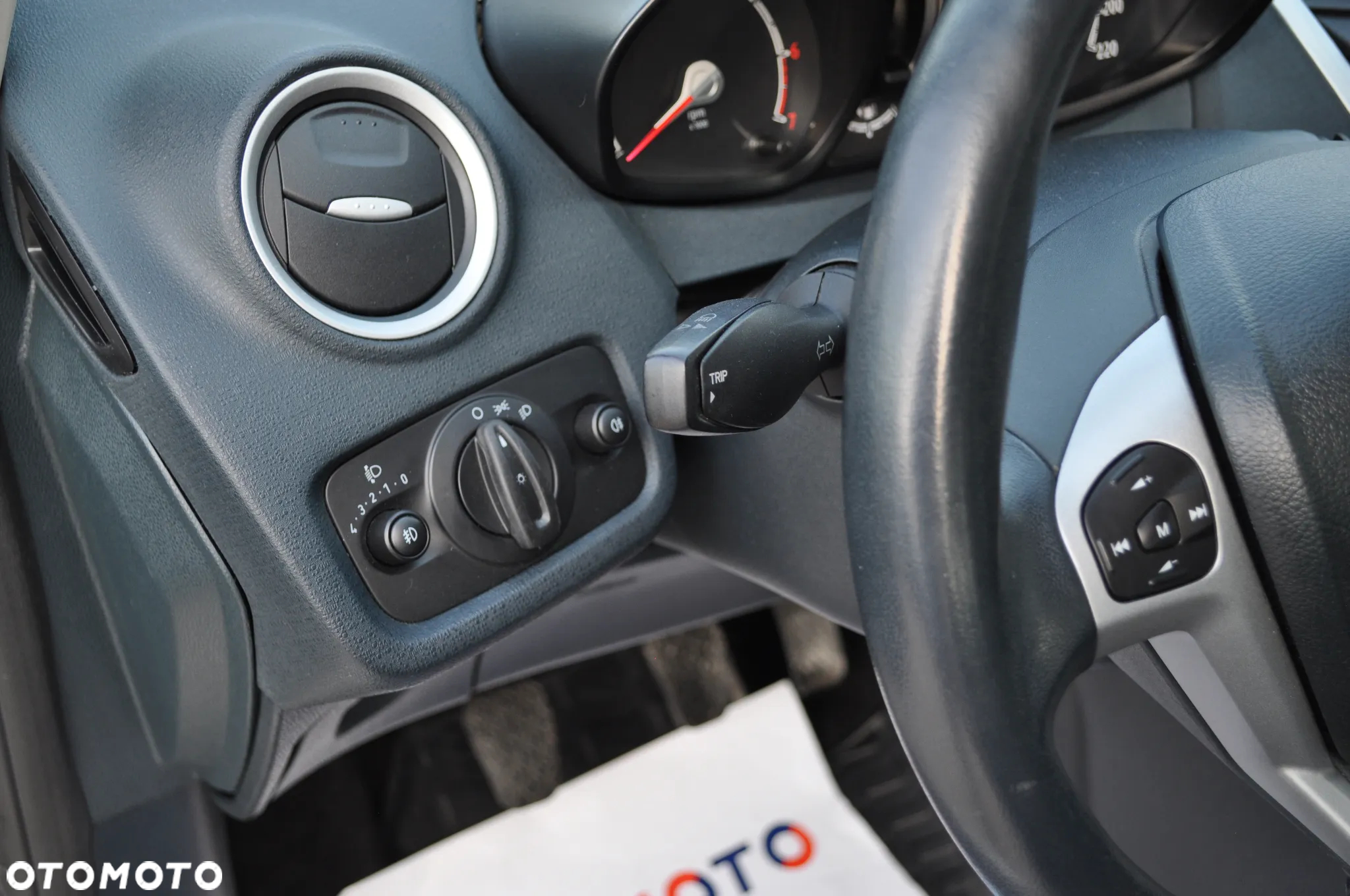 Ford Fiesta 1.25 Champions Edition - 18