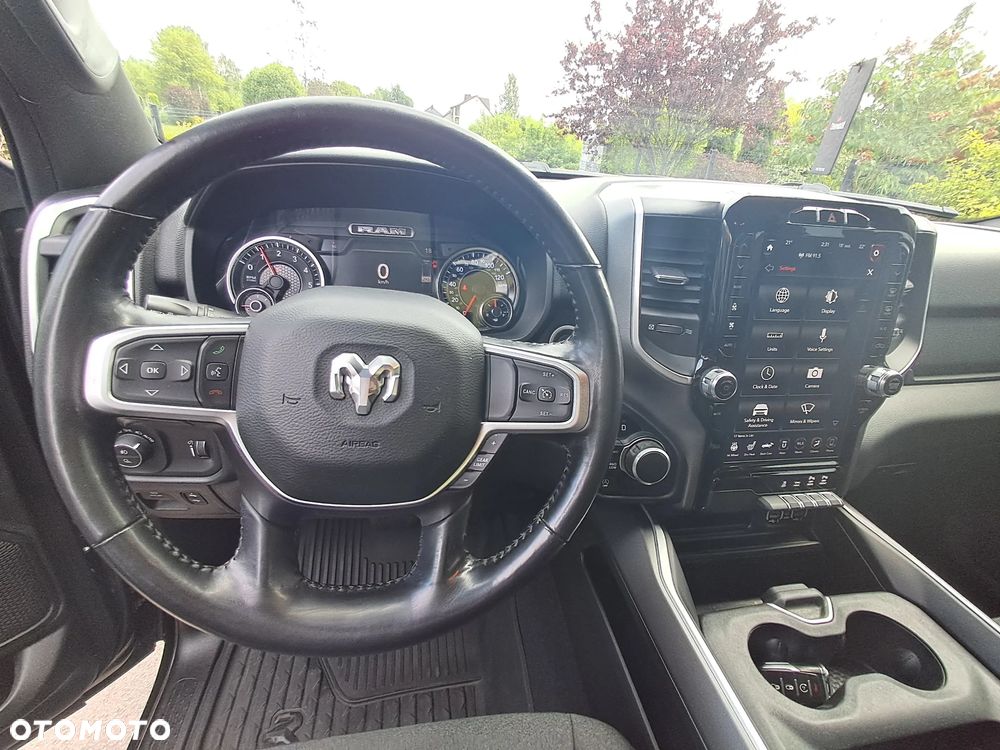 RAM 1500 5.7 Crew Cab Bighorn - 20