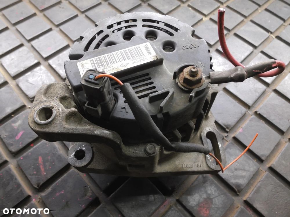 ALTERNATOR RENAULT CLIO II 7700437090 1.4 16V POSIADAM 2 SZT - 7