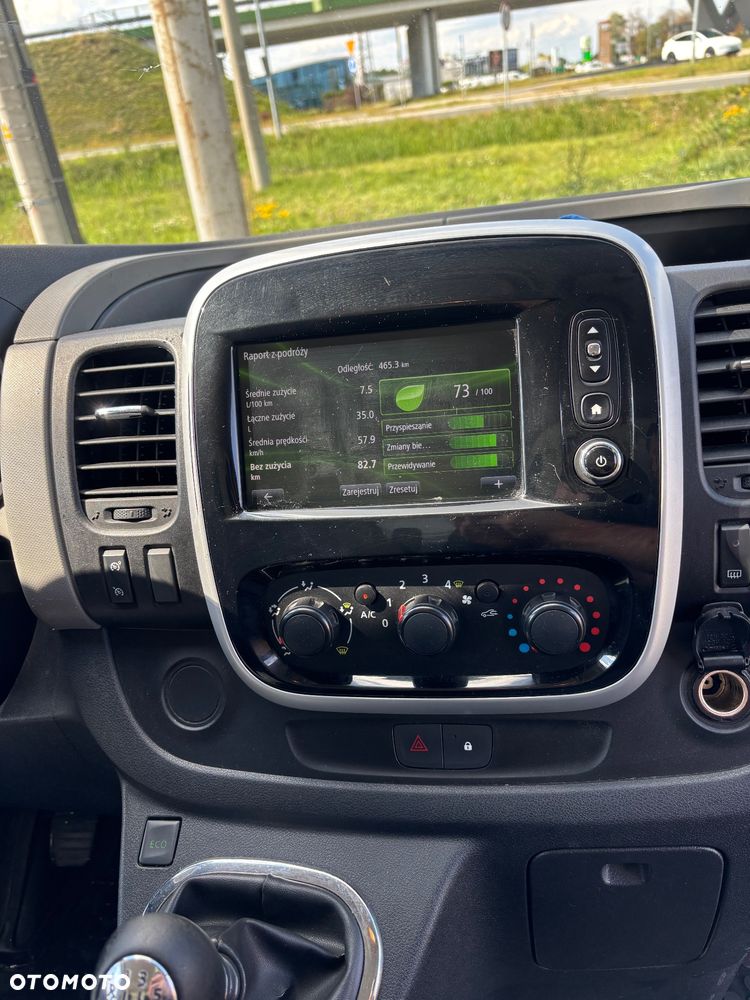 Renault Trafic - 15