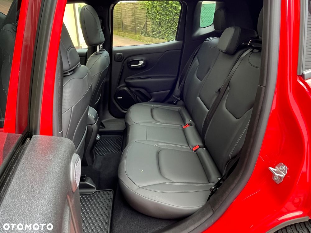 Jeep Renegade 1.3 GSE T4 Turbo 80th Anniversary FWD S&S - 8