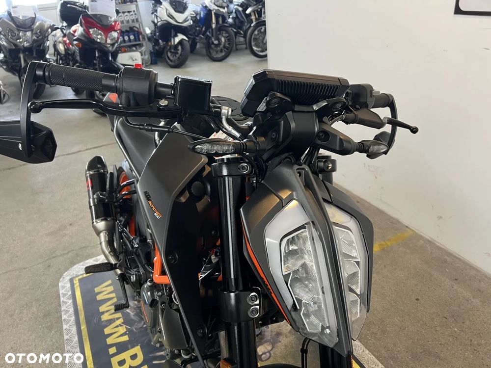 KTM Duke - 13
