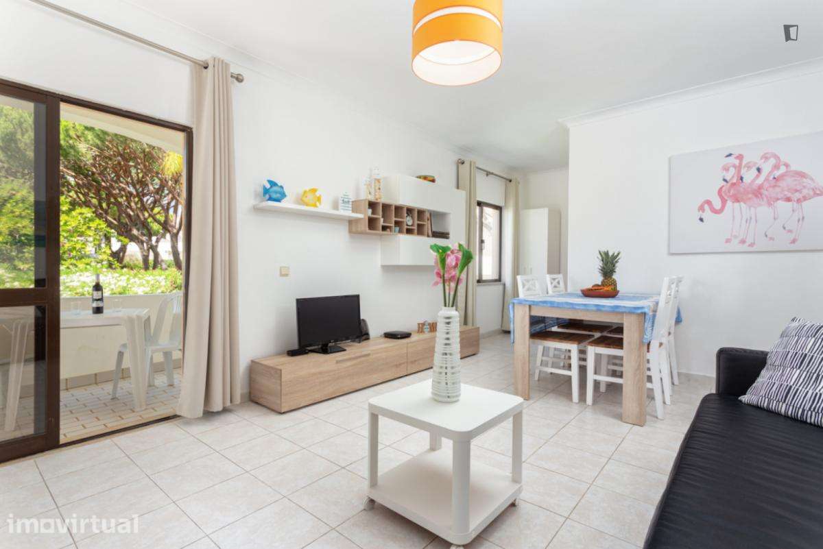 Apartamento com 2 quartos - localizado em Albufeira - Grande imagem: 2/31