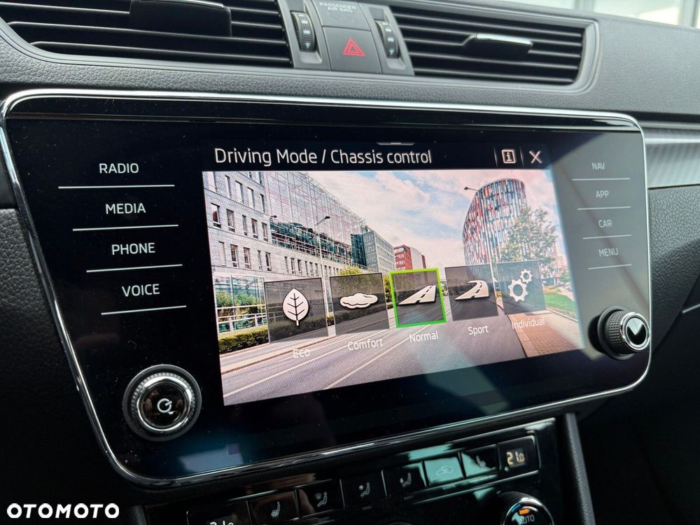 Skoda Superb - 38