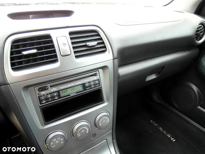 Subaru Impreza - 26