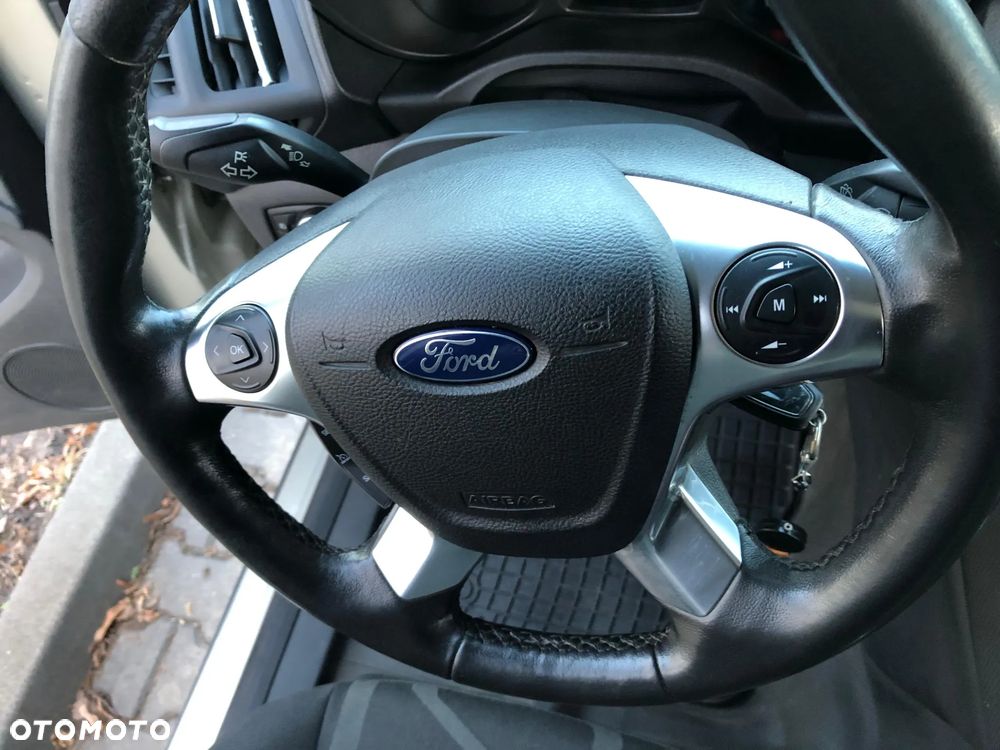 Ford transit connect - 15