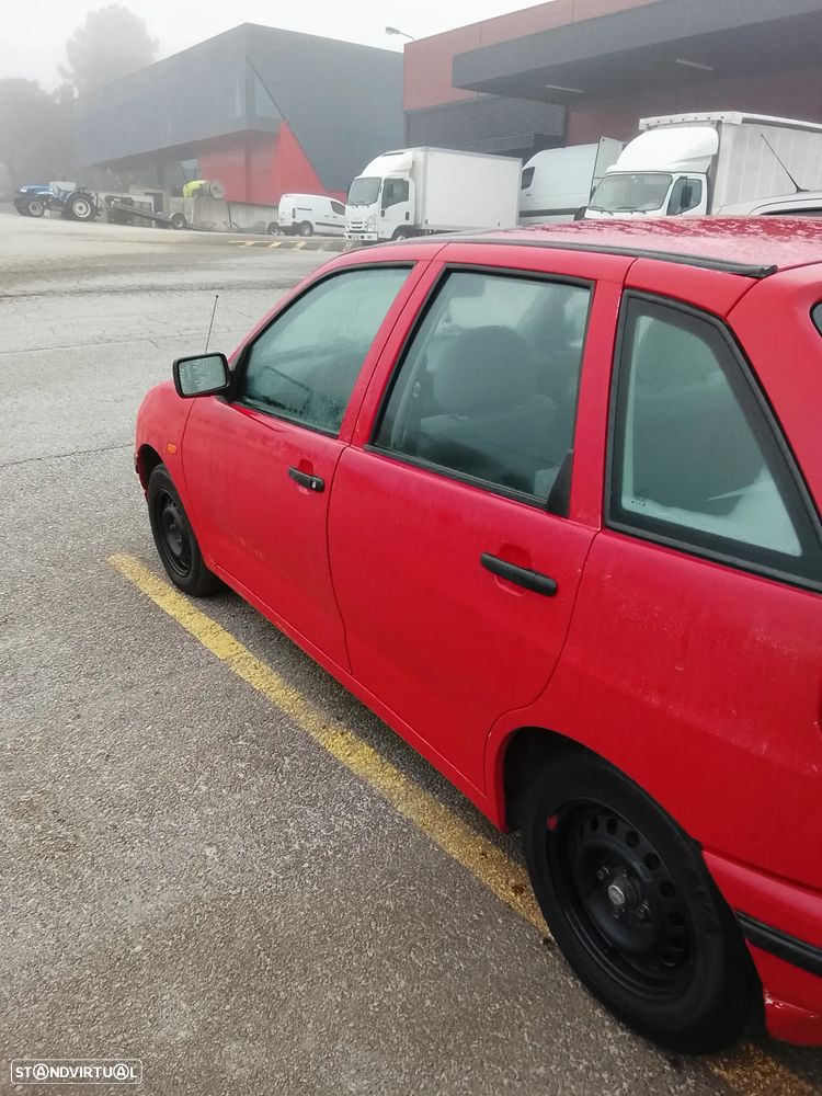 SEAT Ibiza 1.1i CLX - 1