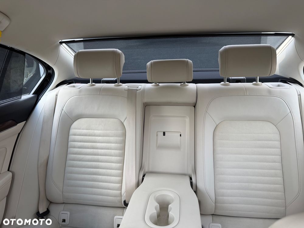 Volkswagen Passat 2.0 TSI 4Mot Elegance DSG - 31