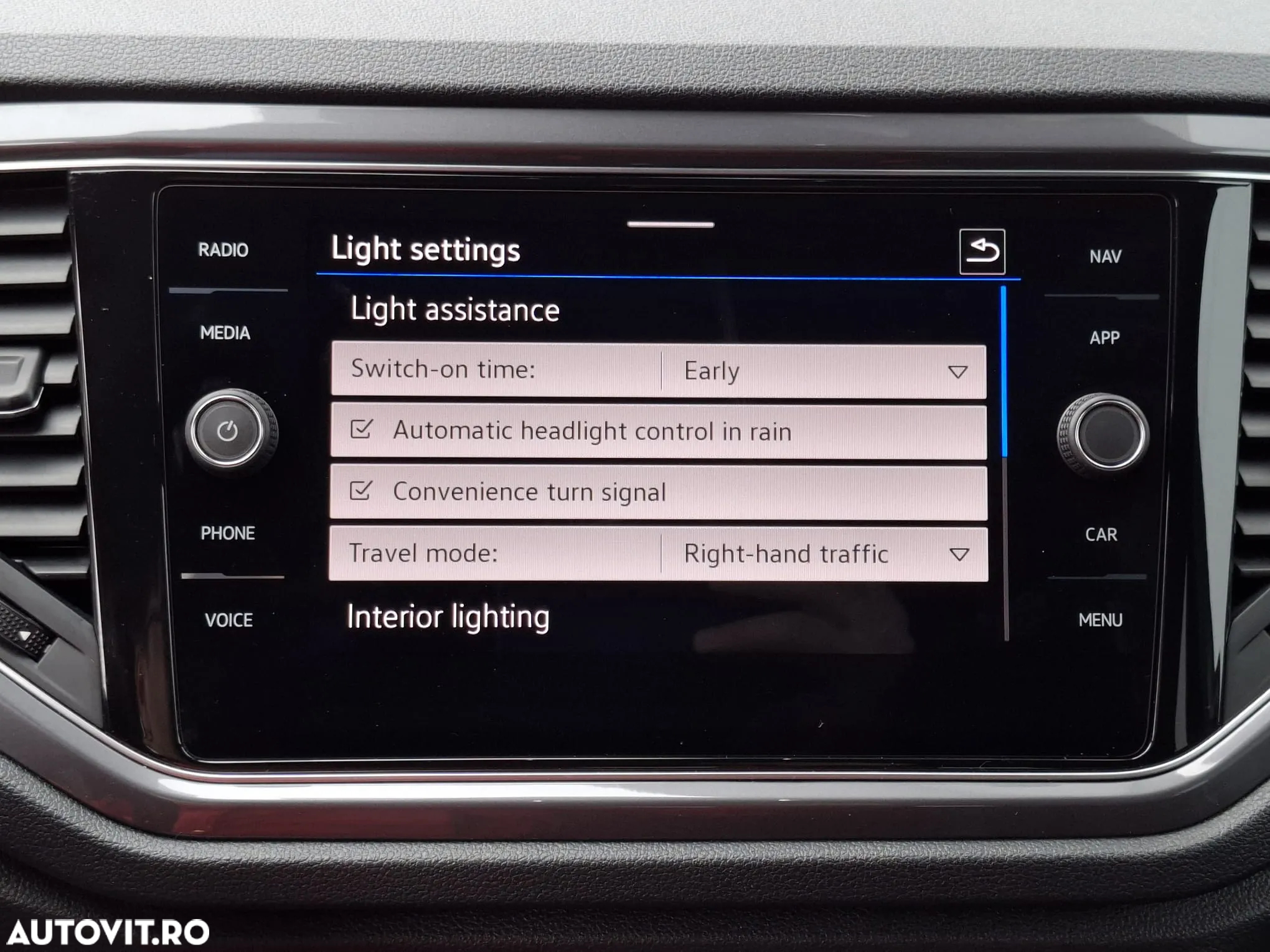 Volkswagen T-ROC 1.5 TSI DSG Sport - 36