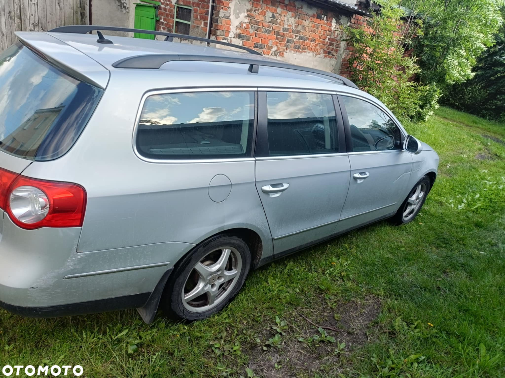 Volkswagen Passat 2.0 TDI Comfortline DSG - 11