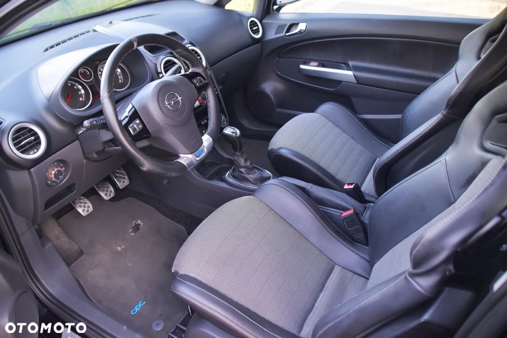 Opel Corsa 1.6 Turbo OPC - 7