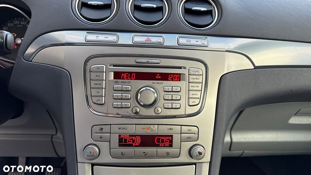 Ford S-Max 2.0 TDCi Ambiente - 20
