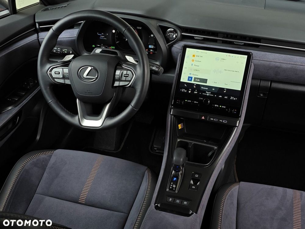 Lexus LBX 1.5 Hybrid Cool - 23