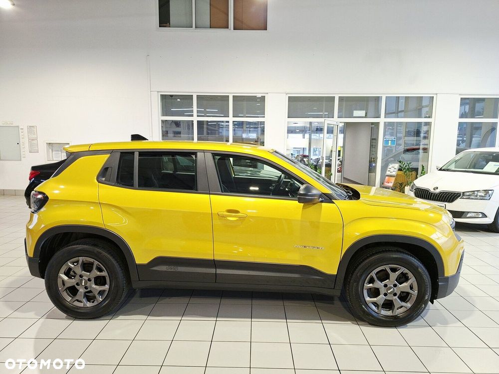 Jeep Avenger 1.2 GSE T3 Longitude FWD - 9