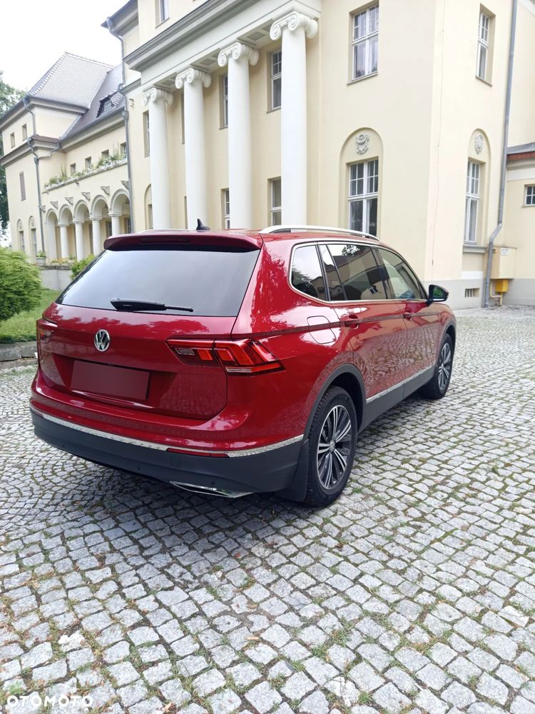 Volkswagen Tiguan Allspace - 19