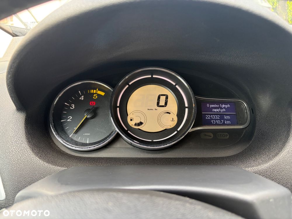 Renault Megane - 5