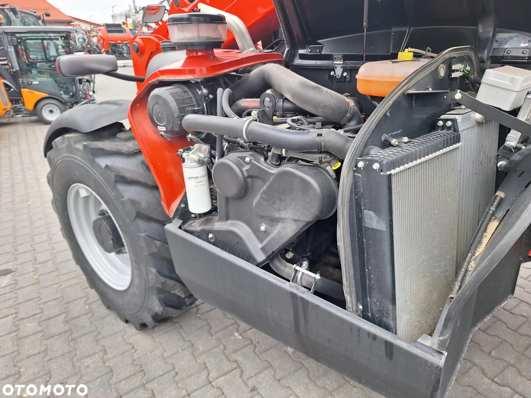 Manitou ładowarka teleskopowa MT 933 Easy - 12