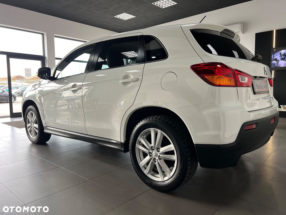 Mitsubishi ASX - 3