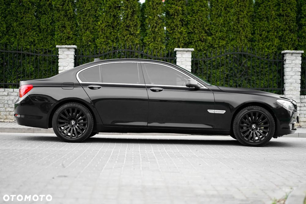BMW Seria 7 730d - 11