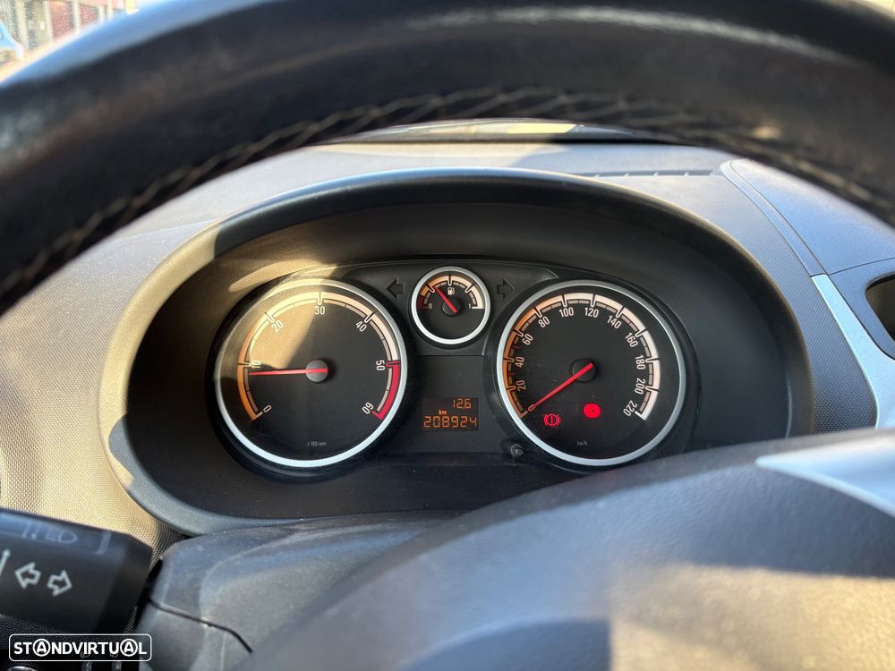 Opel Corsa 1.3 CDTI Enjoy EcoFLEX - 12