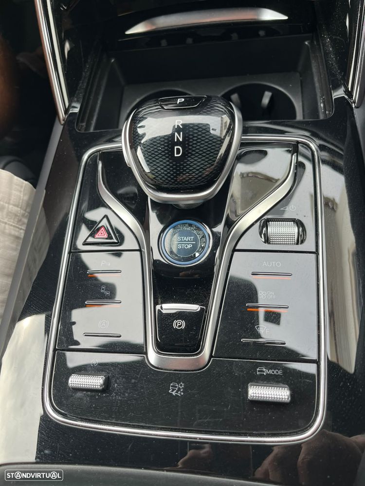 BYD Tang 108.8 kWh AWD Flagship - 17