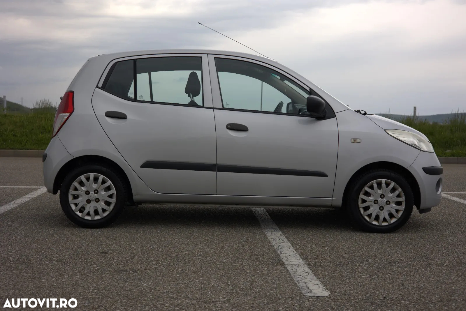 Hyundai i10 1.1 Edition Plus - 12