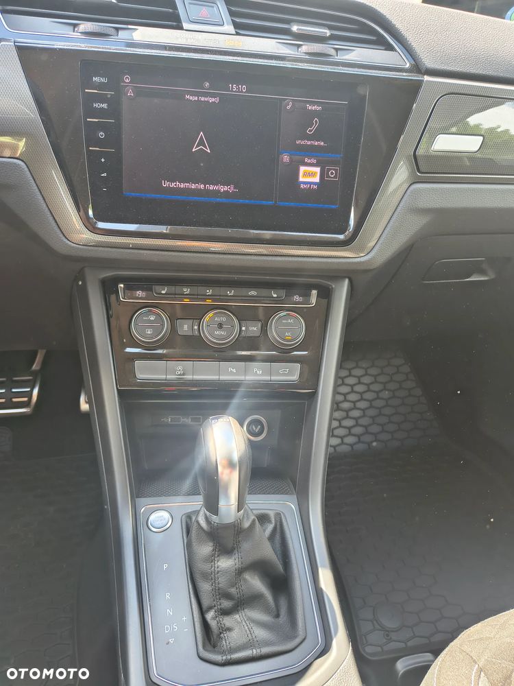 Volkswagen Touran 1.6 TDI SCR DSG Join - 12