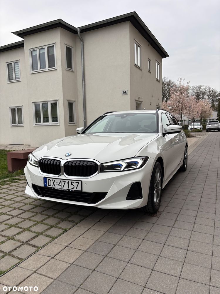 BMW Seria 3 318i - 2