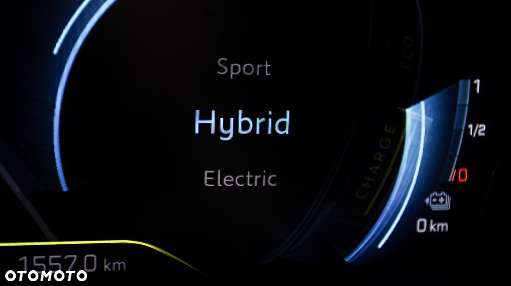 Peugeot 3008 1.6 PureTech Hybrid PHEV Allure Pack S&S EAT8 - 34