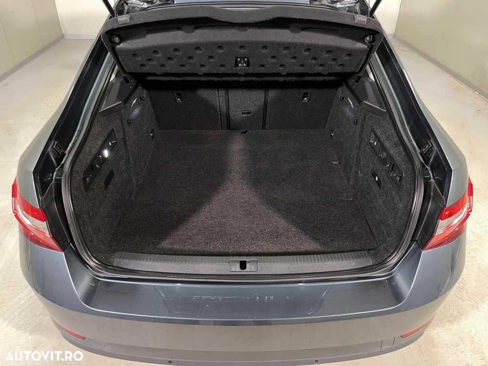 Skoda Superb 1.4 TSI iV DSG Style - 13