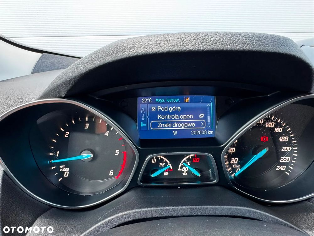 Ford Kuga 2.0 TDCi 4x4 Titanium - 25