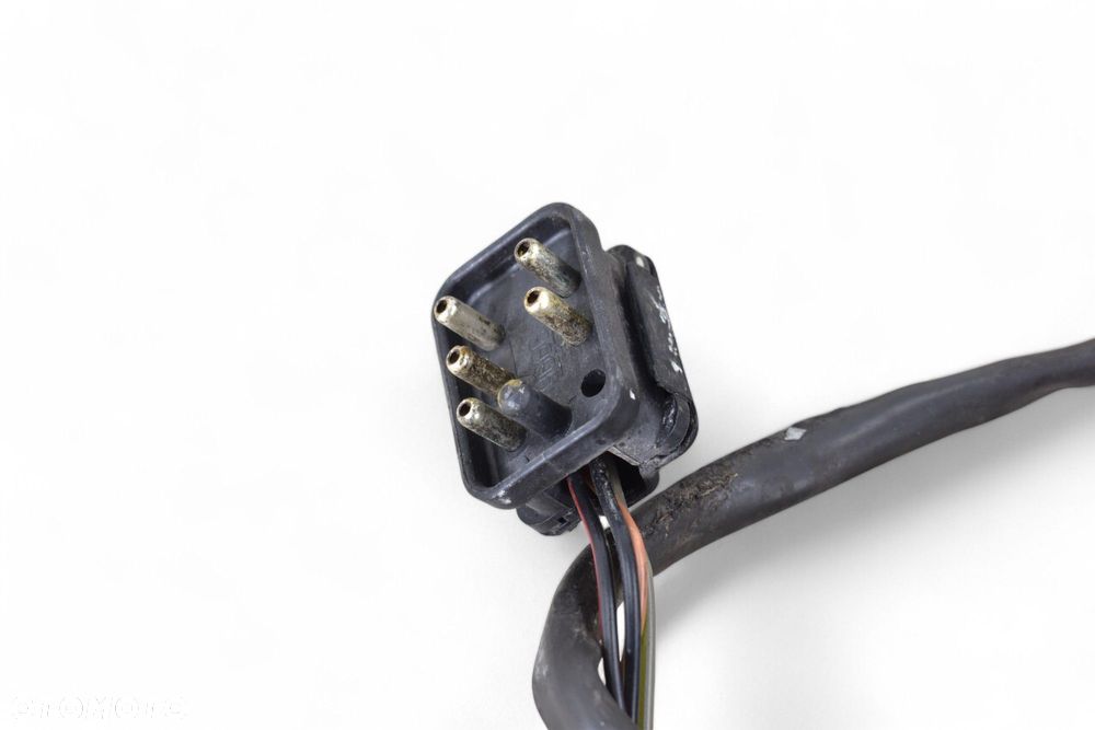 Wkład Lampy Prawy Tył MERCEDES W124 KOMBI 1990r. - 2